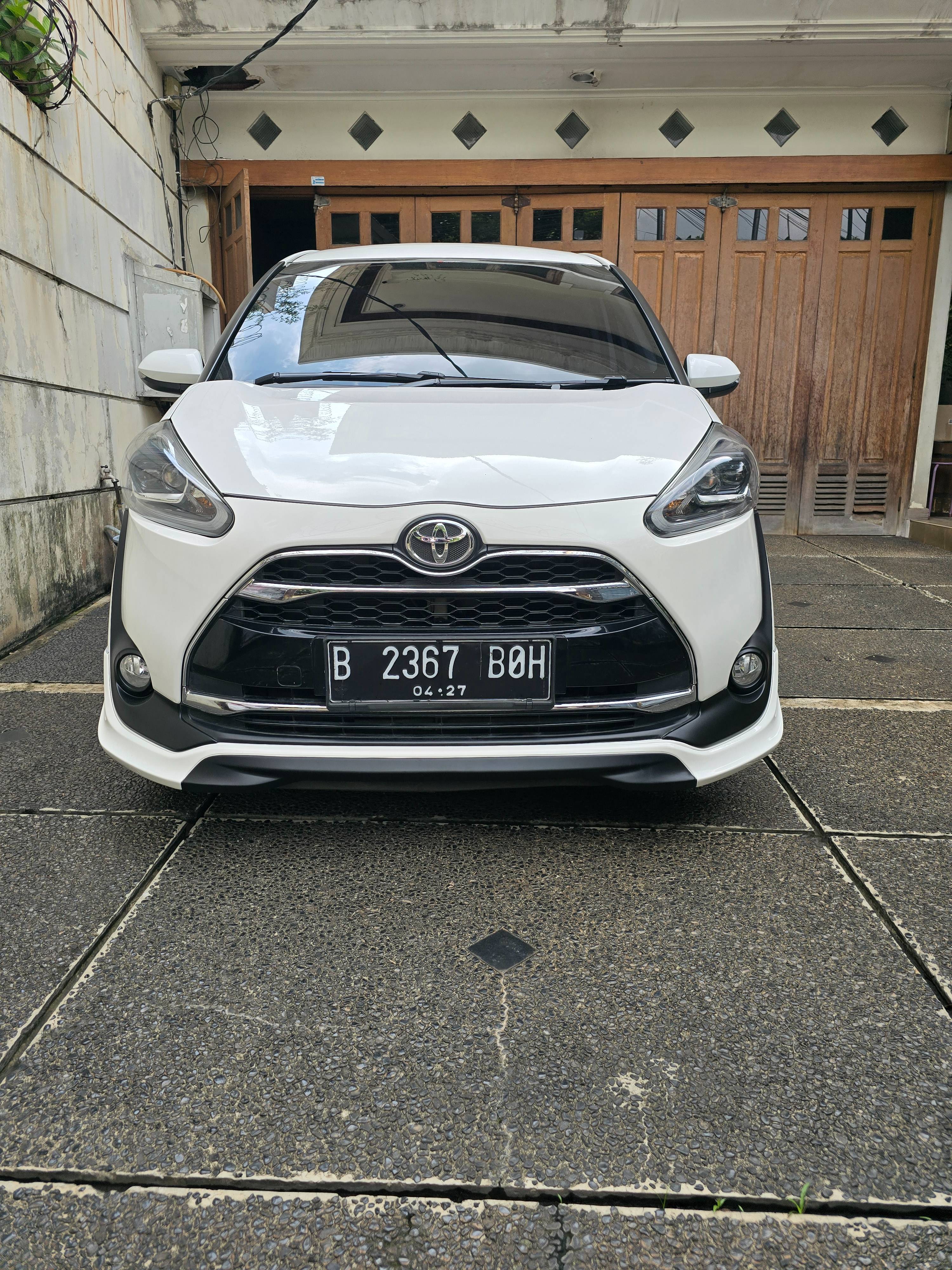 2017 Toyota Sienta Bekas 2017 Toyota Sienta Bekas