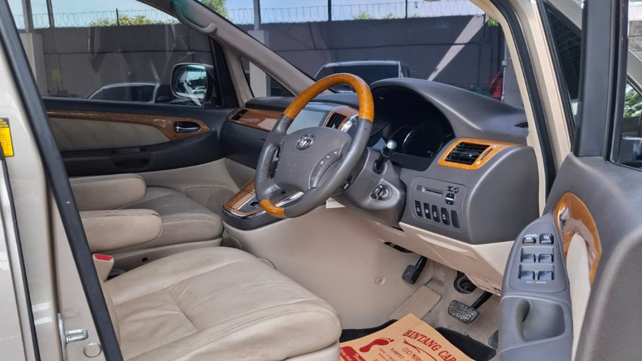 2006 Toyota Alphard 2006 Toyota Alphard