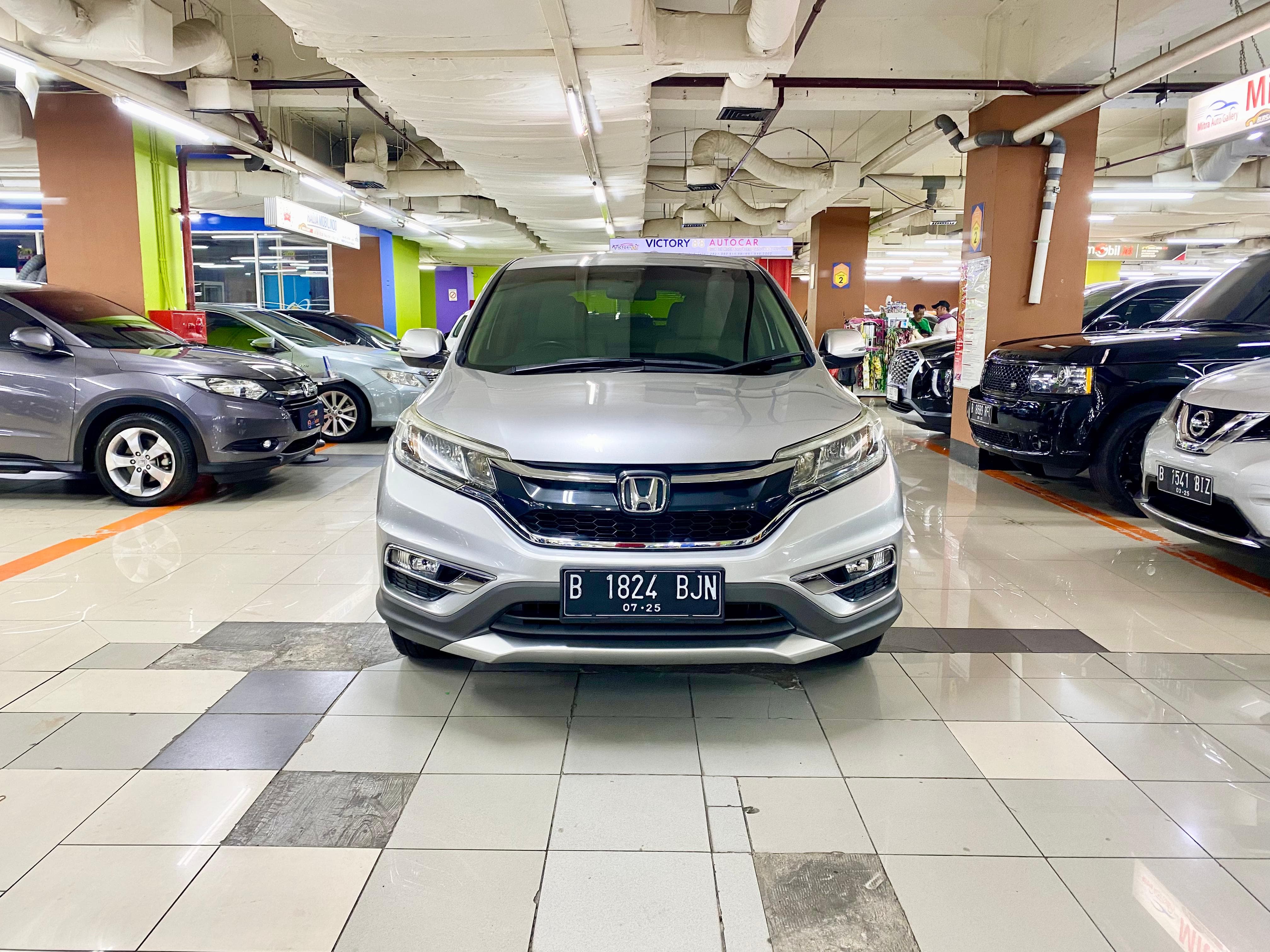 Second Hand 2015 Honda CR-V Second Hand 2015 Honda CR-V
