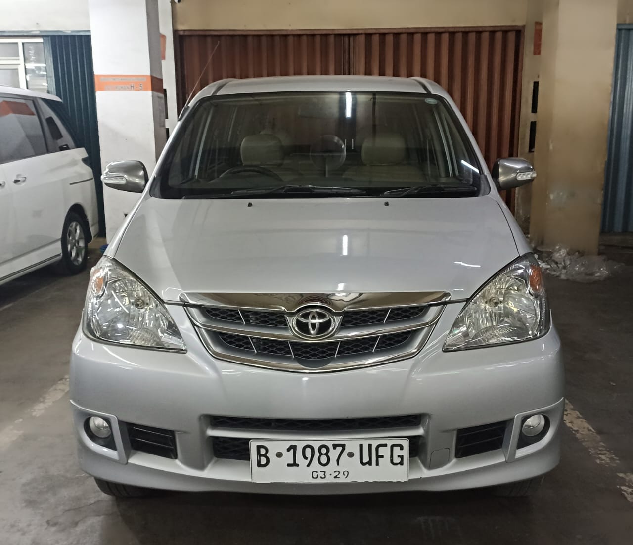 Second Hand 2009 Toyota Avanza Second Hand 2009 Toyota Avanza