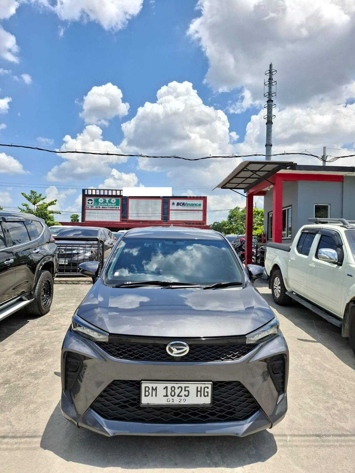 Second Hand 2023 Daihatsu Xenia Second Hand 2023 Daihatsu Xenia