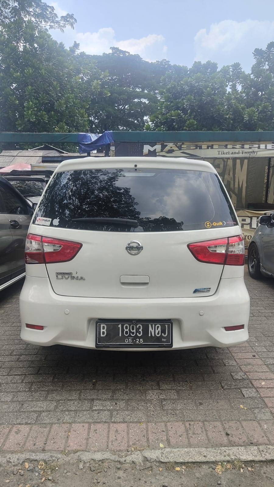 2015 Nissan Grand Livina 2015 Nissan Grand Livina