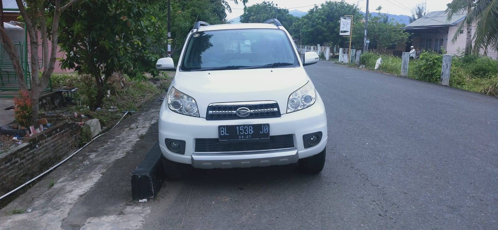 2012 Daihatsu Terios Bekas 2012 Daihatsu Terios Bekas