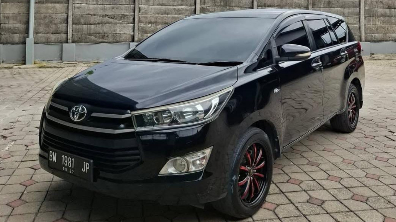 2017 Toyota Innova 2017 Toyota Innova