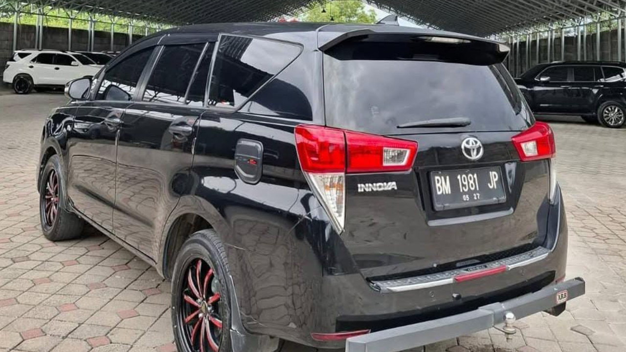 2017 Toyota Innova 2017 Toyota Innova