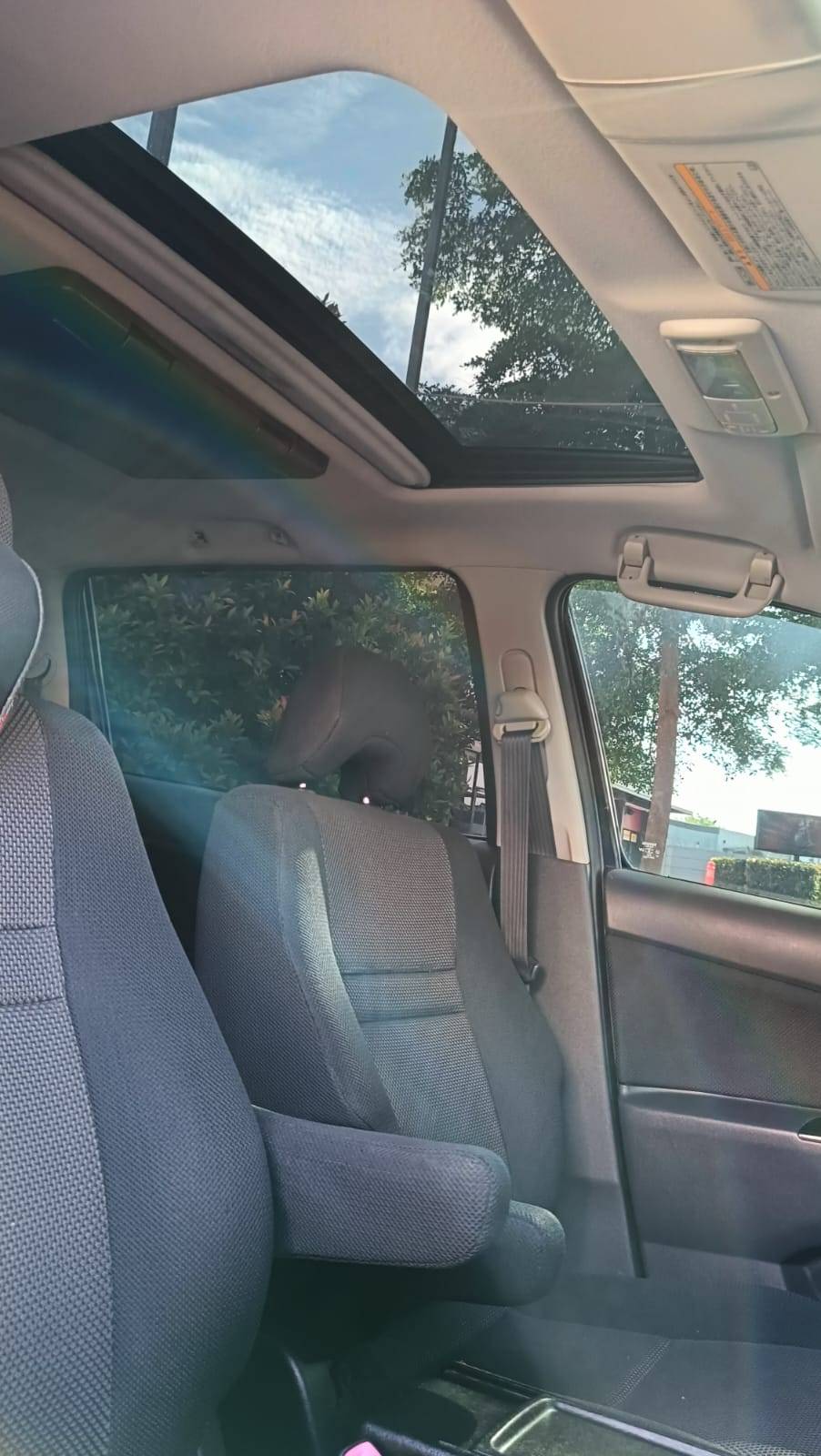 2004 Toyota Wish 2004 Toyota Wish