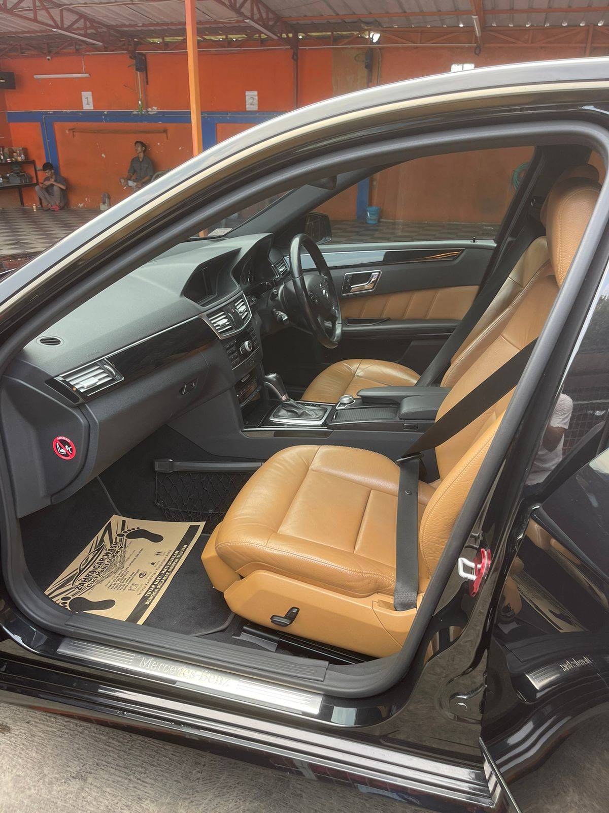 2010 Mercedes Benz E-Class 2010 Mercedes Benz E-Class