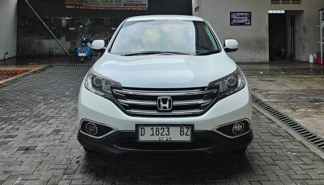 2013 Honda CR-V Bekas 2013 Honda CR-V Bekas