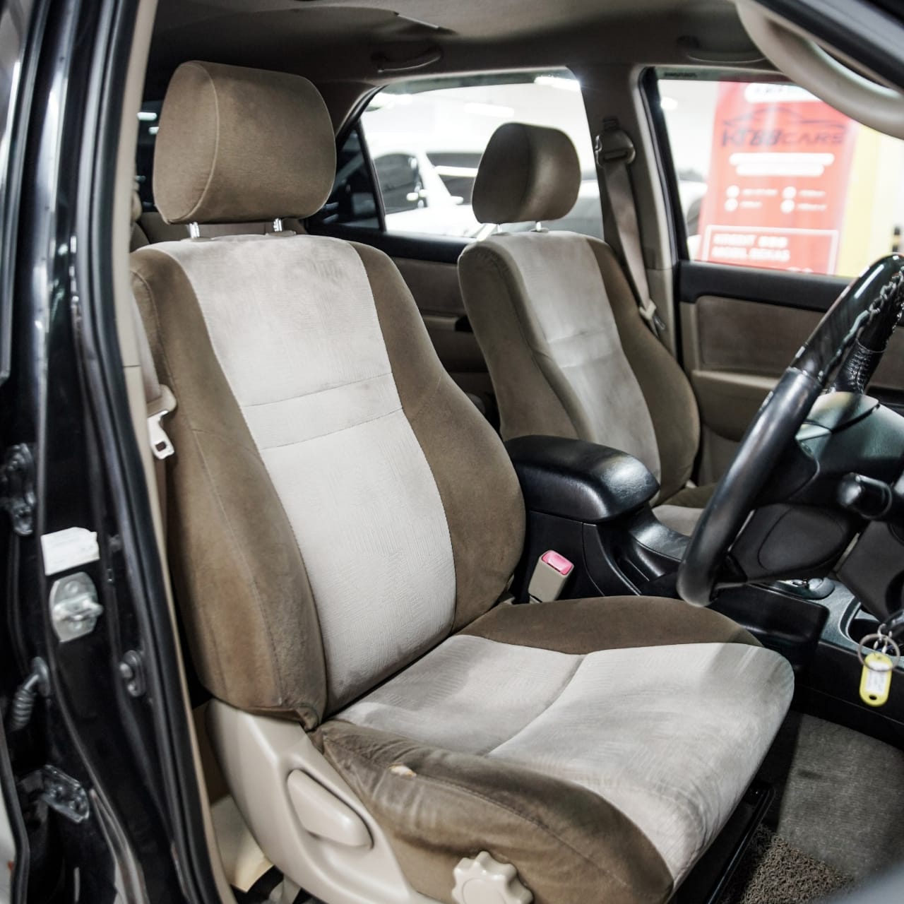 2013 Toyota Fortuner 2013 Toyota Fortuner