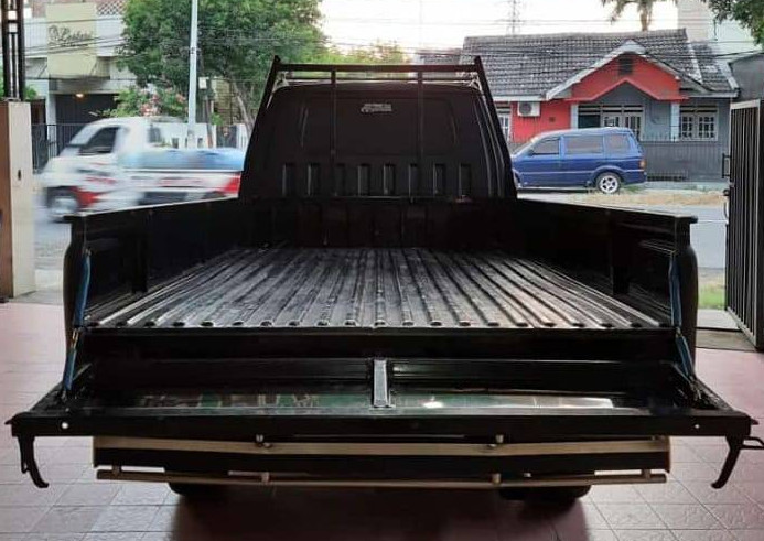 2019 Mitsubishi L300 2019 Mitsubishi L300