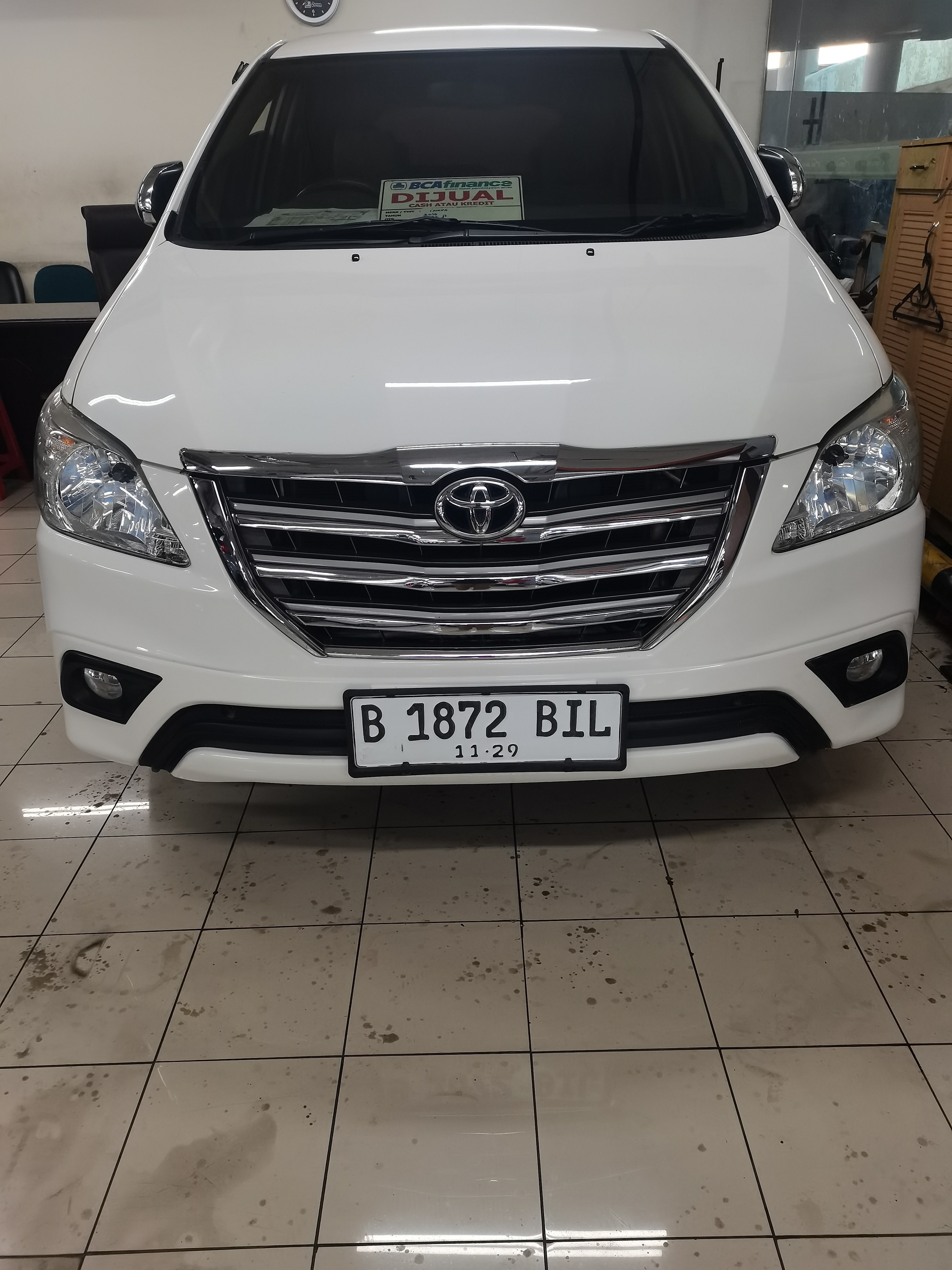 Second Hand 2014 Toyota Innova Second Hand 2014 Toyota Innova