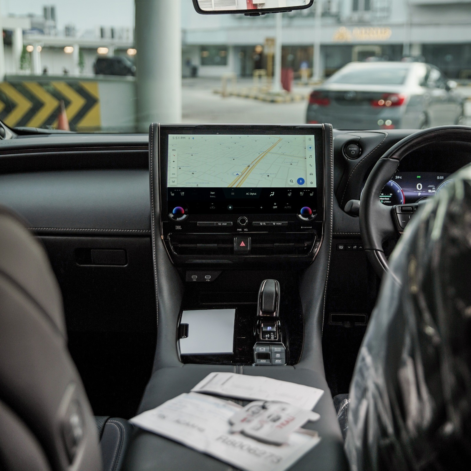 2024 Toyota Alphard Hybrid 2024 Toyota Alphard Hybrid