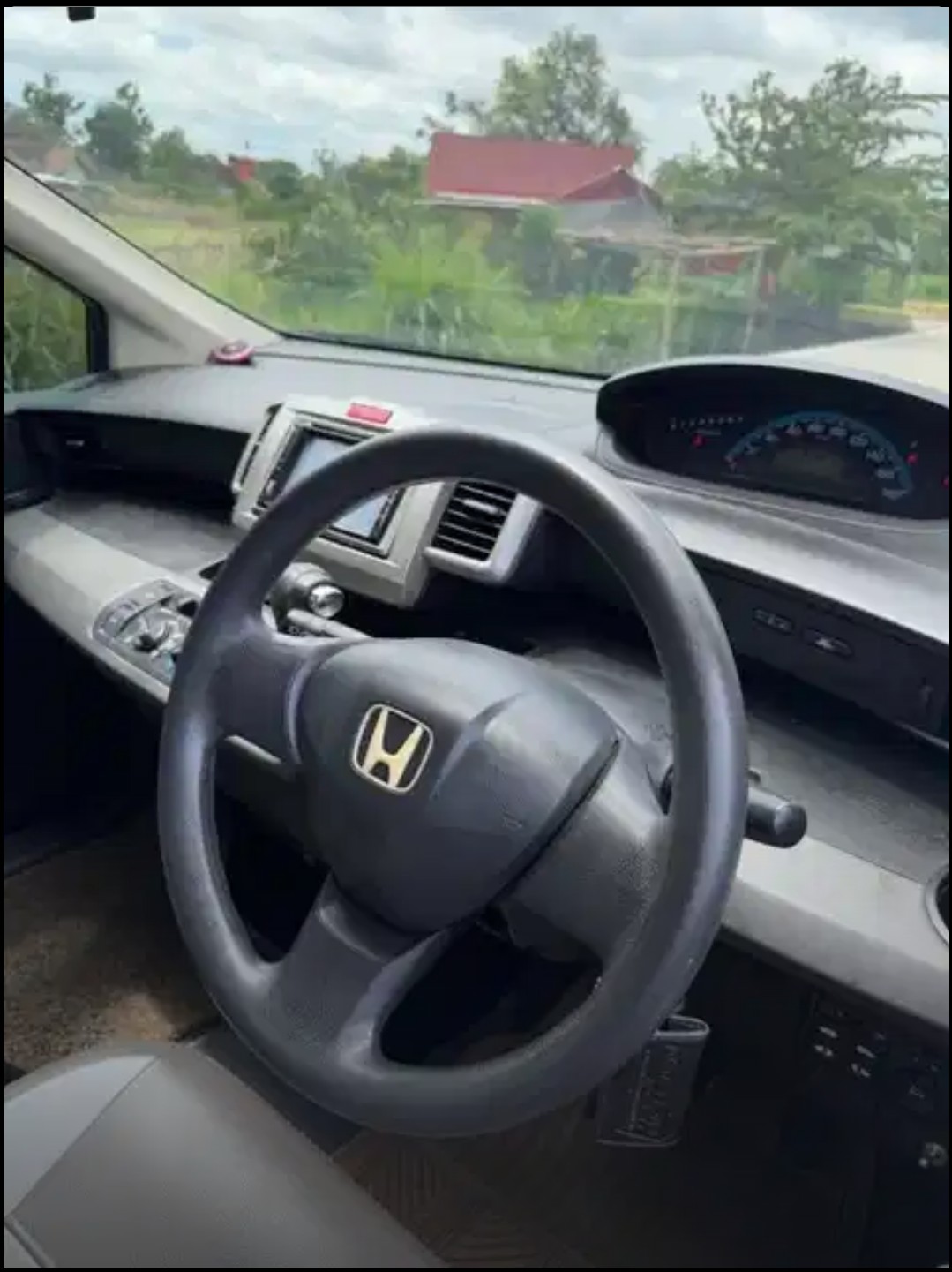 2009 Honda Freed  EA/T 2009 Honda Freed  EA/T