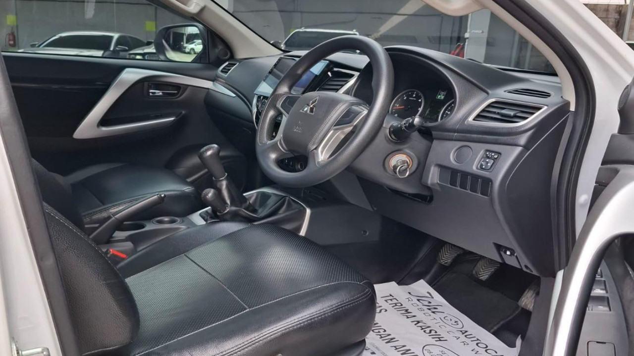 2019 Mitsubishi Pajero 2019 Mitsubishi Pajero