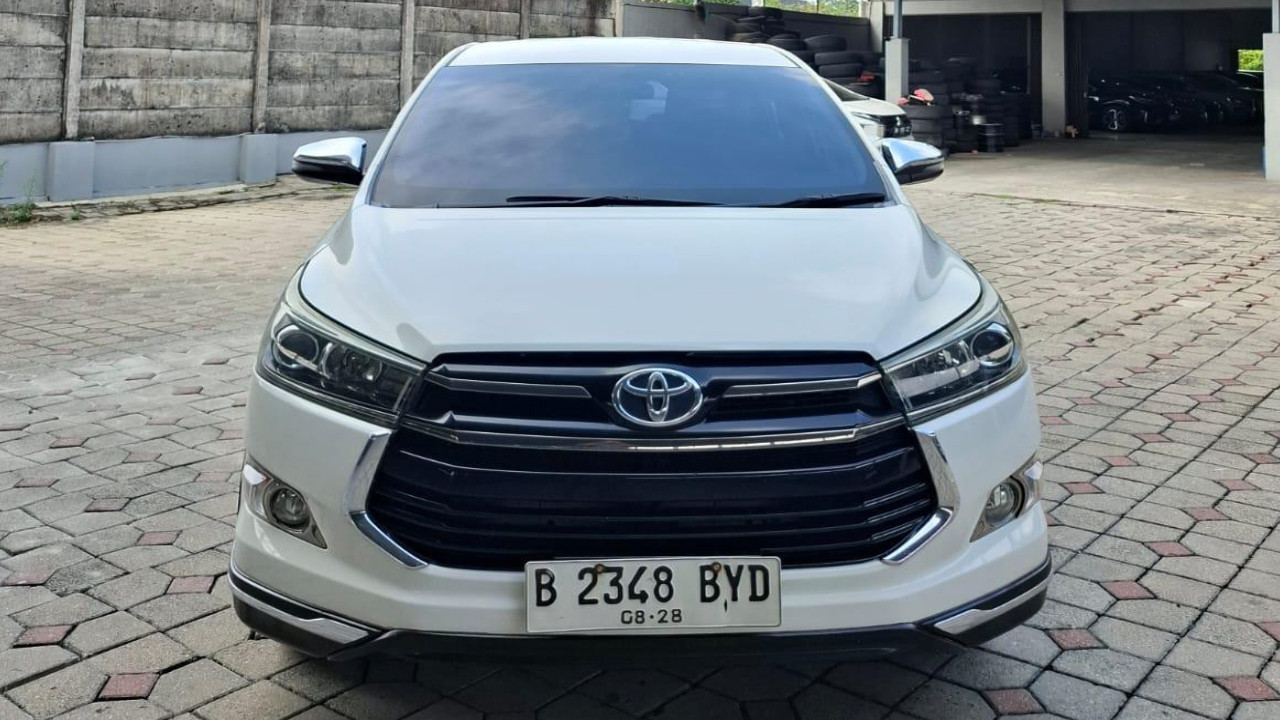 Second Hand 2018 Toyota Venturer Second Hand 2018 Toyota Venturer