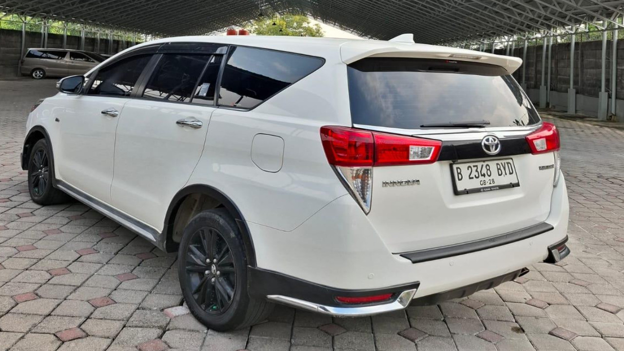 2018 Toyota Venturer 2018 Toyota Venturer