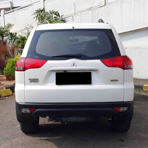 2015 Mitsubishi Pajero Sport 2015 Mitsubishi Pajero Sport