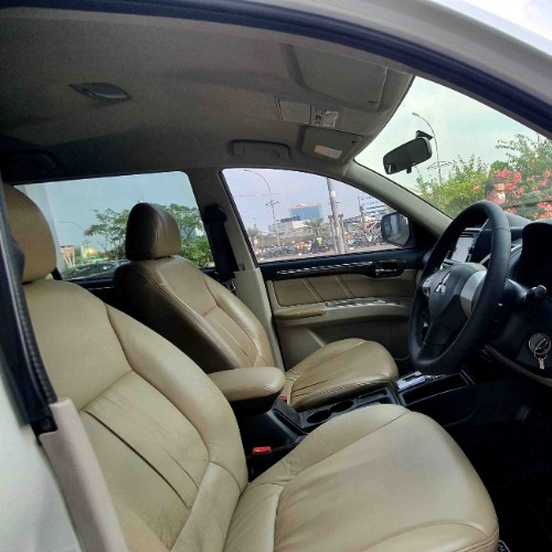 2015 Mitsubishi Pajero Sport 2015 Mitsubishi Pajero Sport