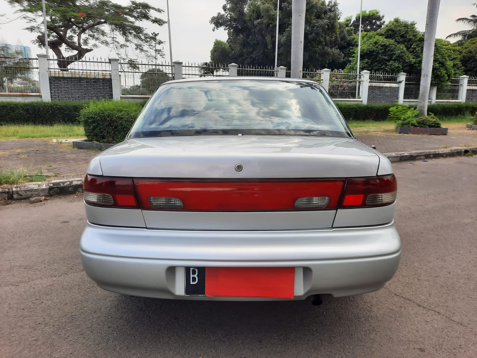 2000 Timor S 515 SOHC 1.5 MT 2000 Timor S 515 SOHC 1.5 MT