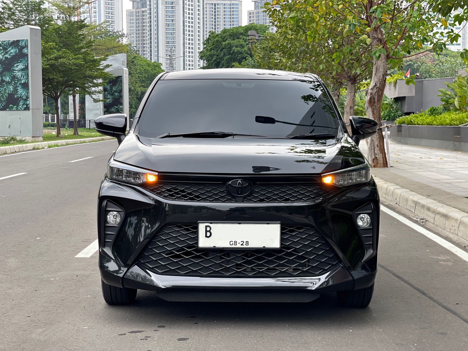 2023 Daihatsu Xenia Bekas 2023 Daihatsu Xenia Bekas