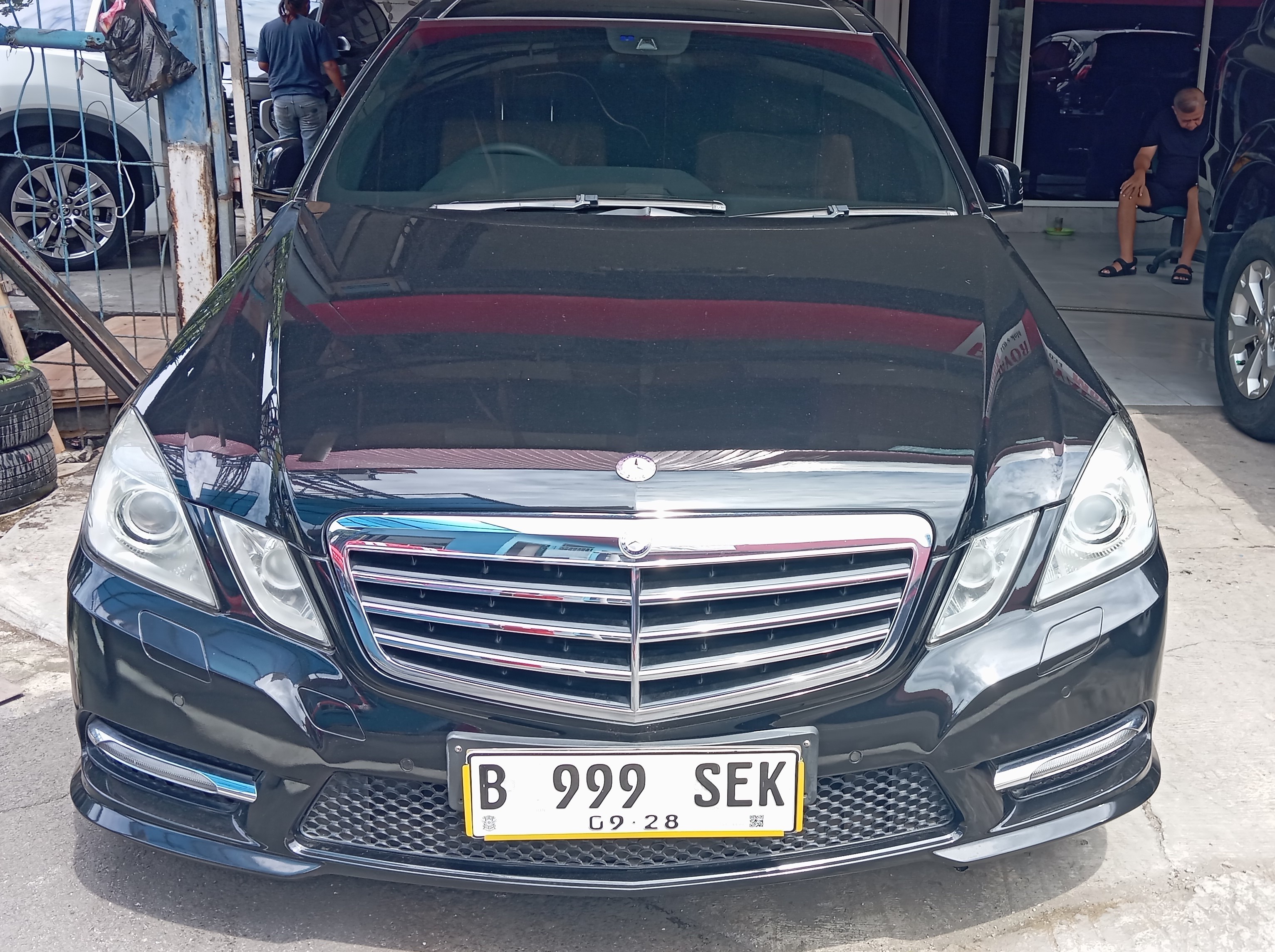 2013 Mercedes Benz E-Class Bekas 2013 Mercedes Benz E-Class Bekas