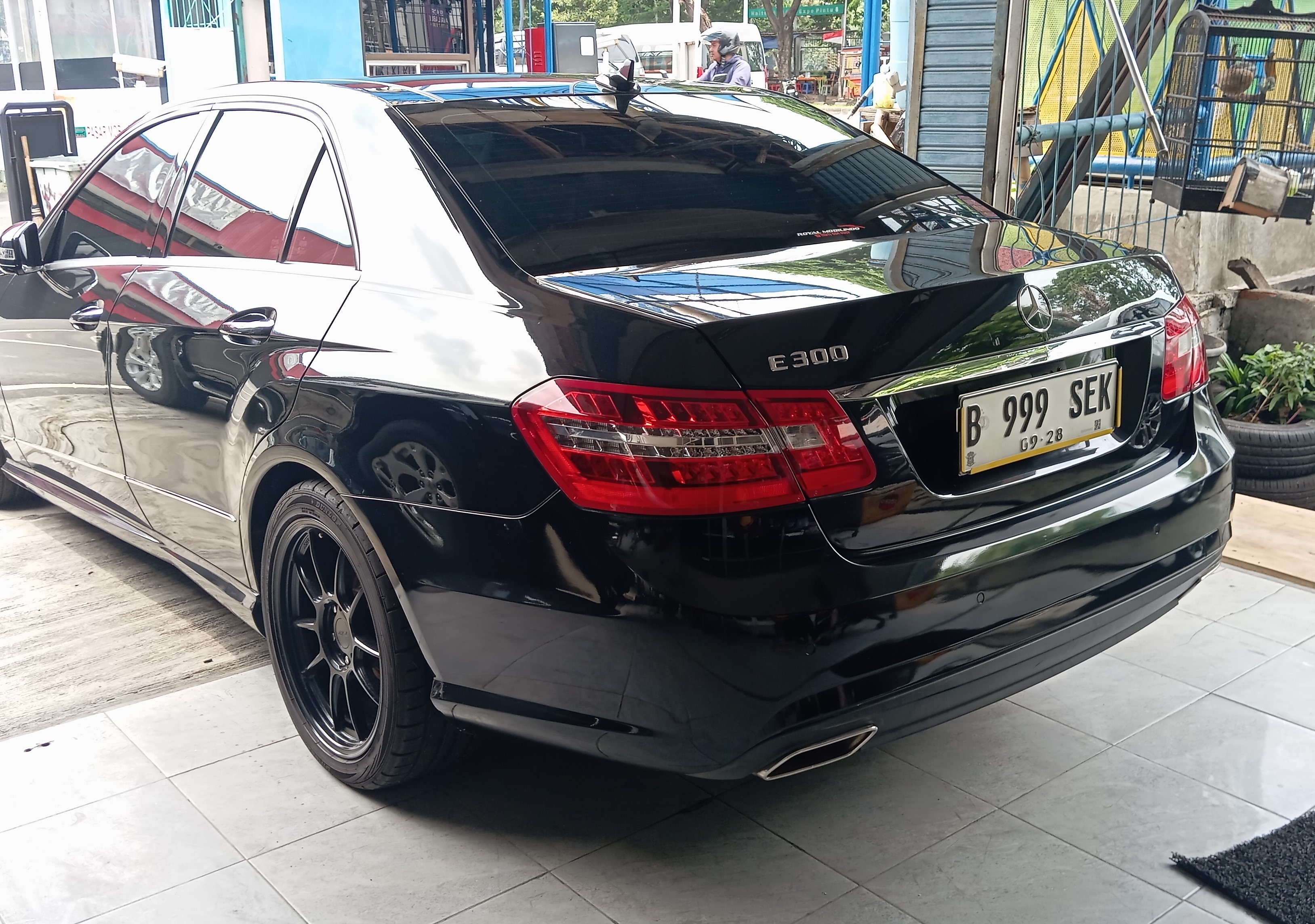 2013 Mercedes Benz E-Class 2013 Mercedes Benz E-Class