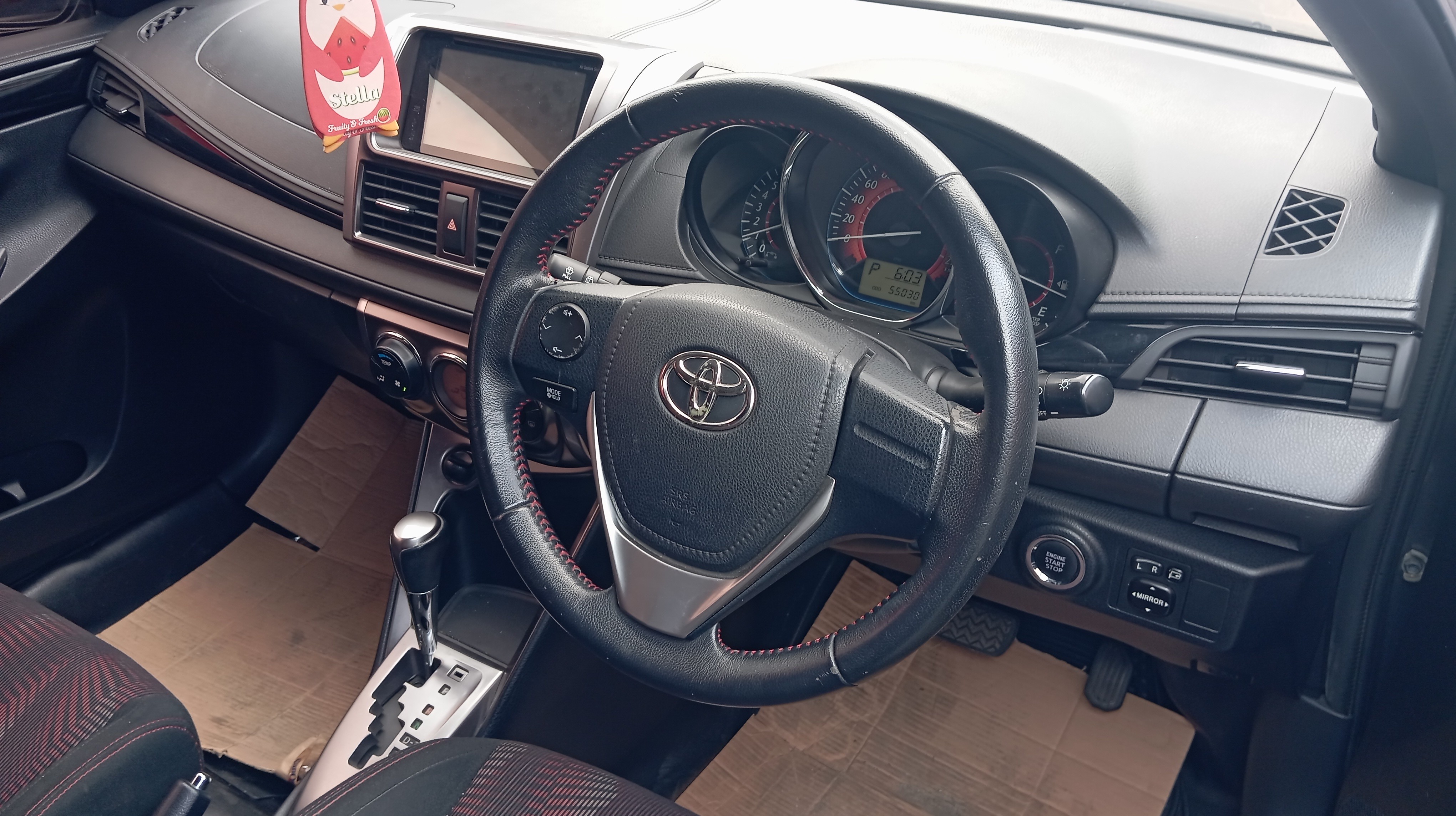 2015 Toyota Yaris 2015 Toyota Yaris