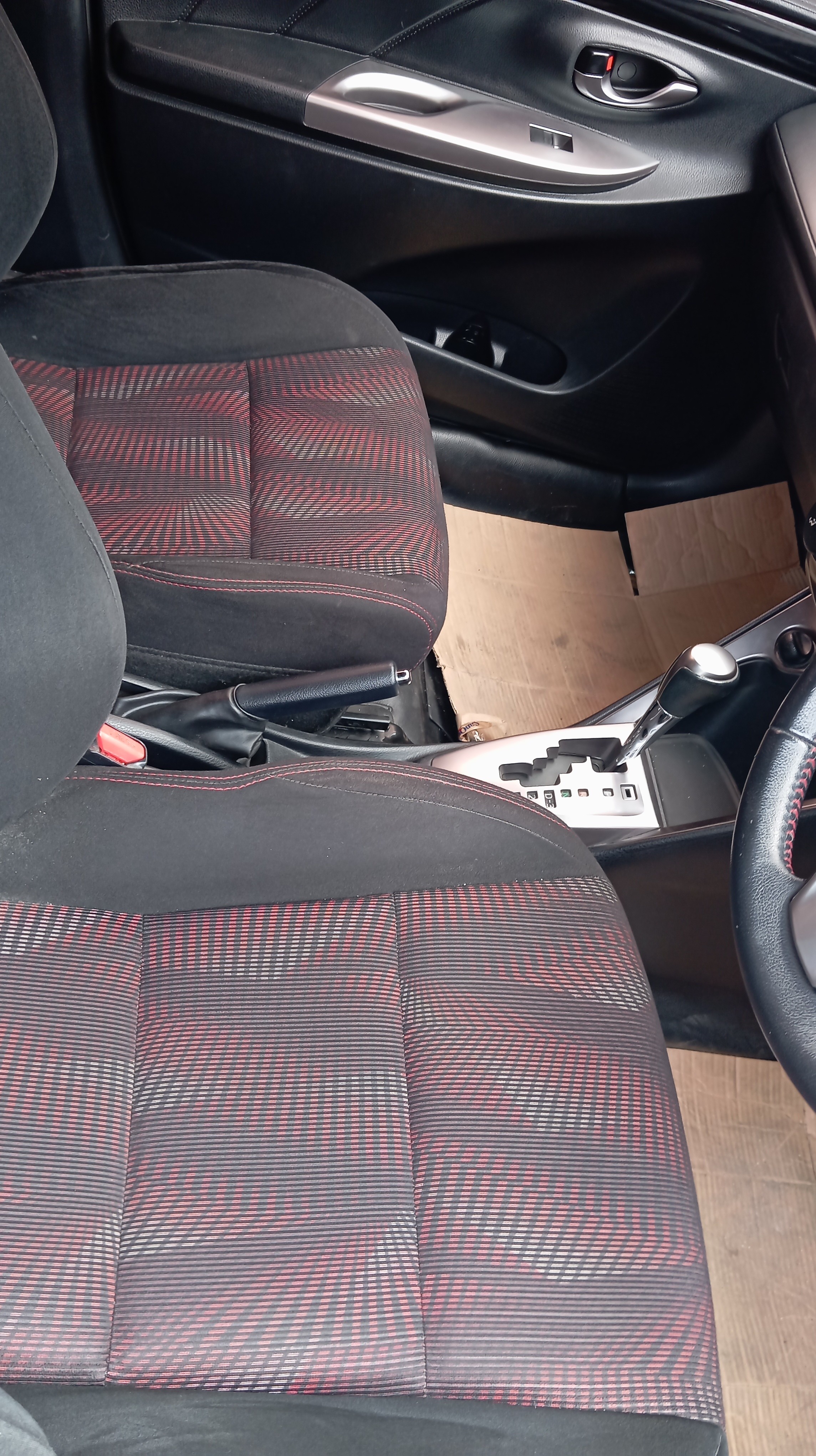 2015 Toyota Yaris 2015 Toyota Yaris