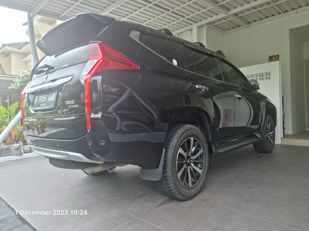 2019 Mitsubishi Pajero Sport Dakar AT 4x2 Bekas 2019 Mitsubishi Pajero Sport Dakar AT 4x2 Bekas