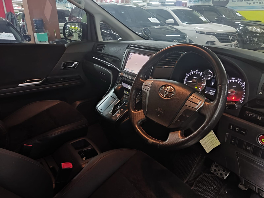 2014 Toyota Vellfire 2014 Toyota Vellfire
