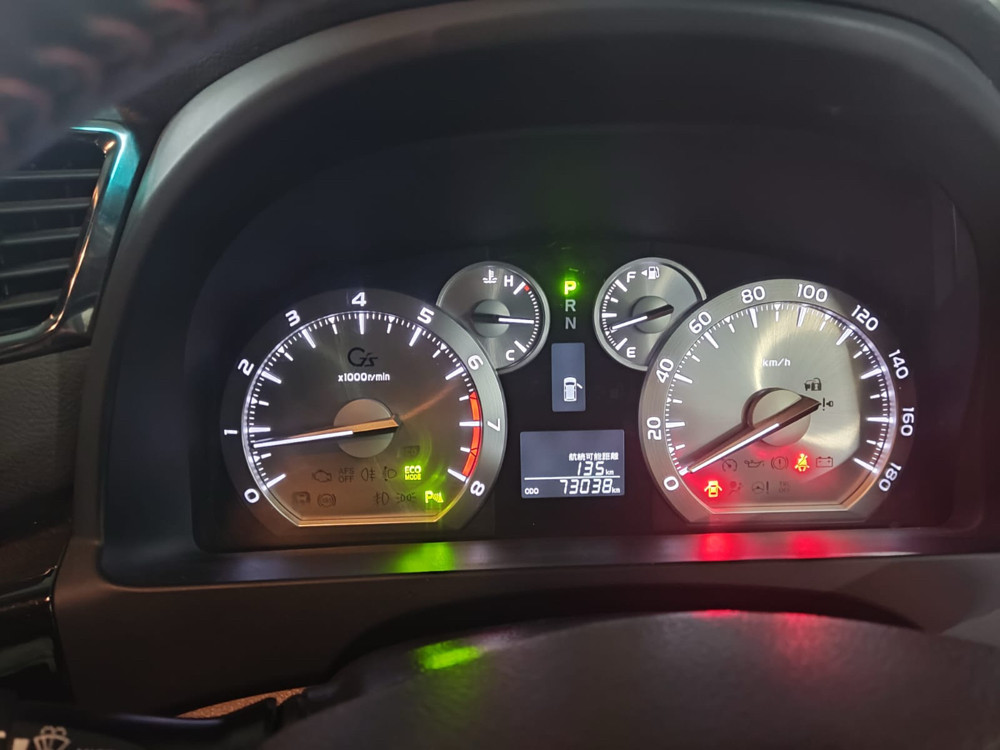 2014 Toyota Vellfire 2014 Toyota Vellfire