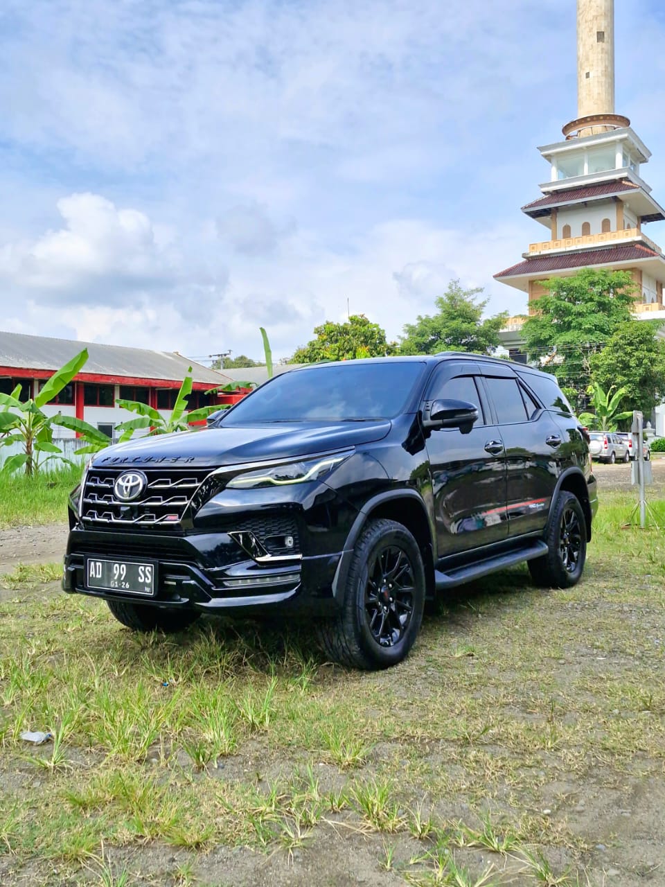2025 Toyota Fortuner 4X2 2.5L AT TRD