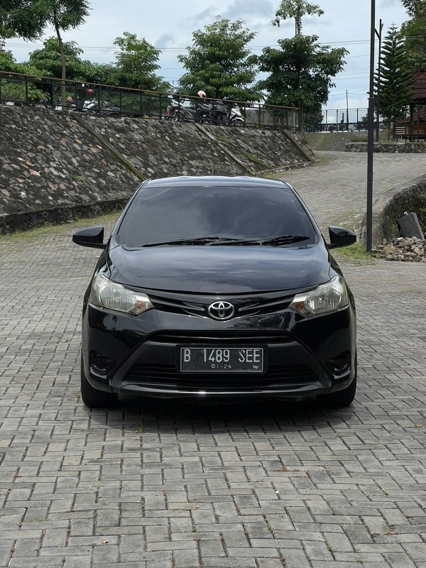 2013 Toyota Vios  Limo MT
