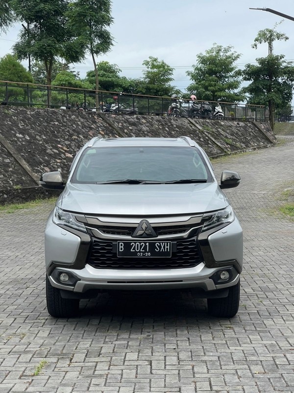 2016 Mitsubishi Pajero Sport Dakar AT 4x2