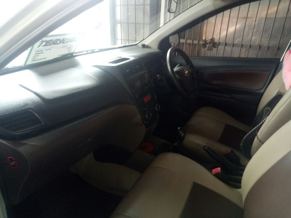 2015 Daihatsu Xenia  1.0 M MT 1.0 M MT tua