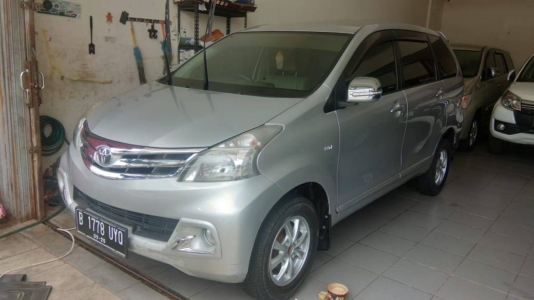 Mobil bekas Avanza harga murah di Desember 2021