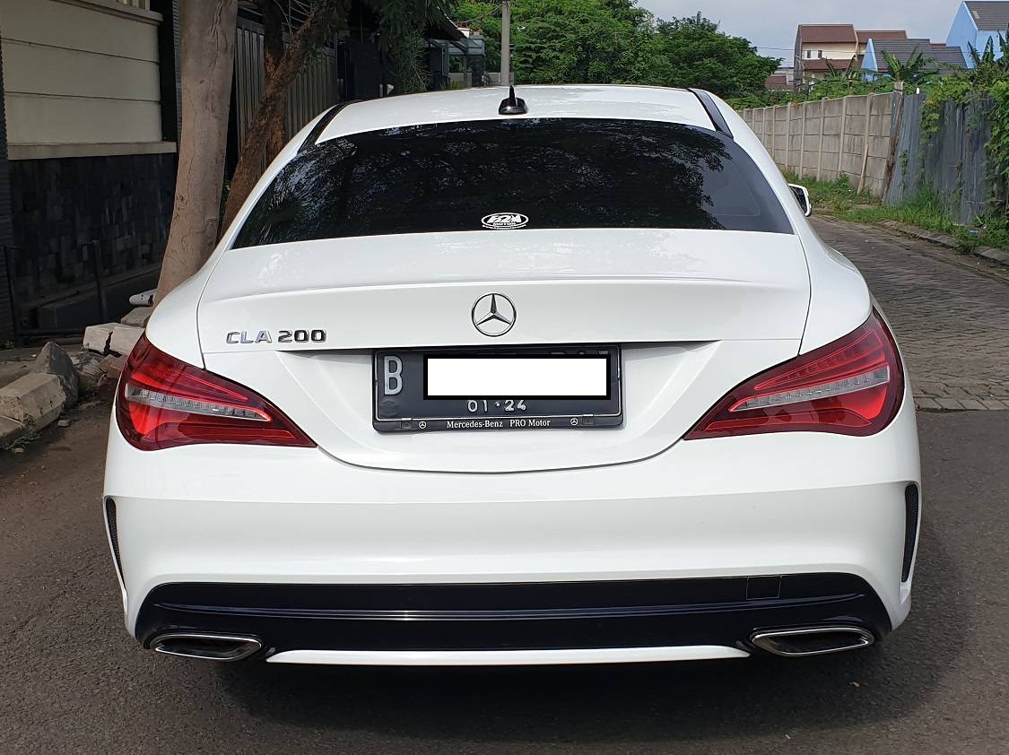 Old 2018 Mercedes Benz CLA-Class  200 AMG Line 200 AMG Line