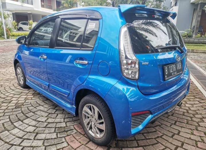 Dijual 2016 Daihatsu Sirion 1.3L D FMC DLX AT 1.3L D FMC DLX AT Bekas