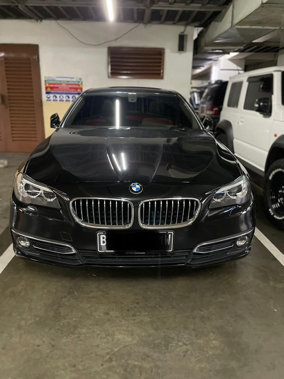 Used 2014 BMW 5 Series Sedan  528i Luxury 528i Luxury