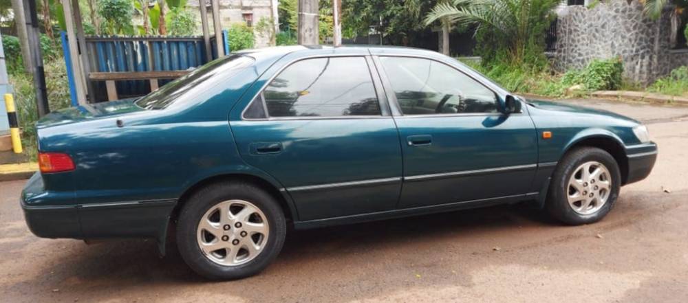 Dijual 2001 Toyota Camry 2.2L MT 2.2L MT Bekas