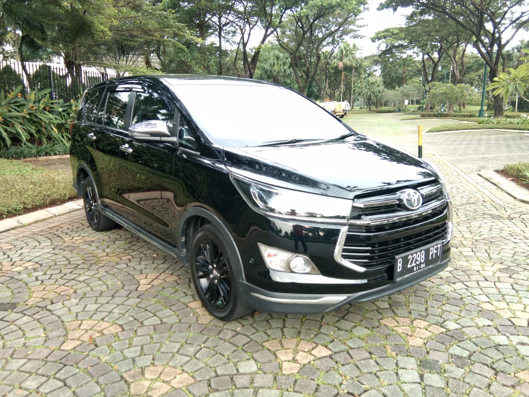 Used 2019 Toyota Venturer 2.4 AT 2.4 AT for sale