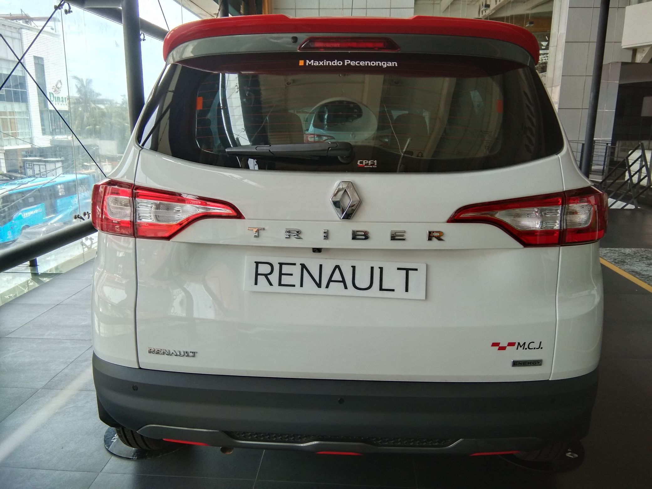 Dijual 2020 Renault Triber RXZ MT MCJ Edition RXZ MT MCJ Edition Bekas