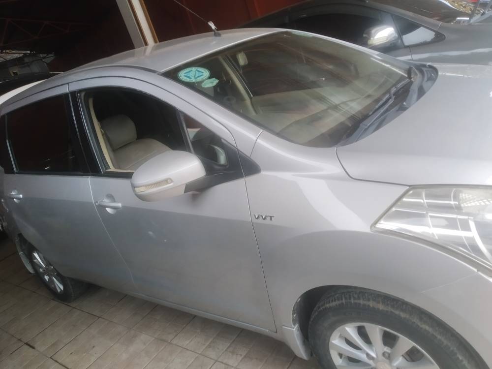 Beli mobil bekas