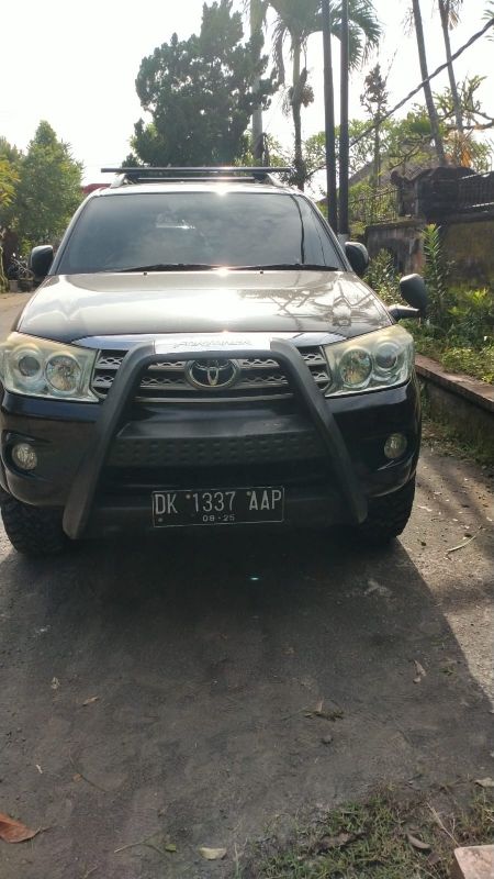 2009 Toyota Fortuner  2.7 G LUX AT 2.7 G LUX AT bekas