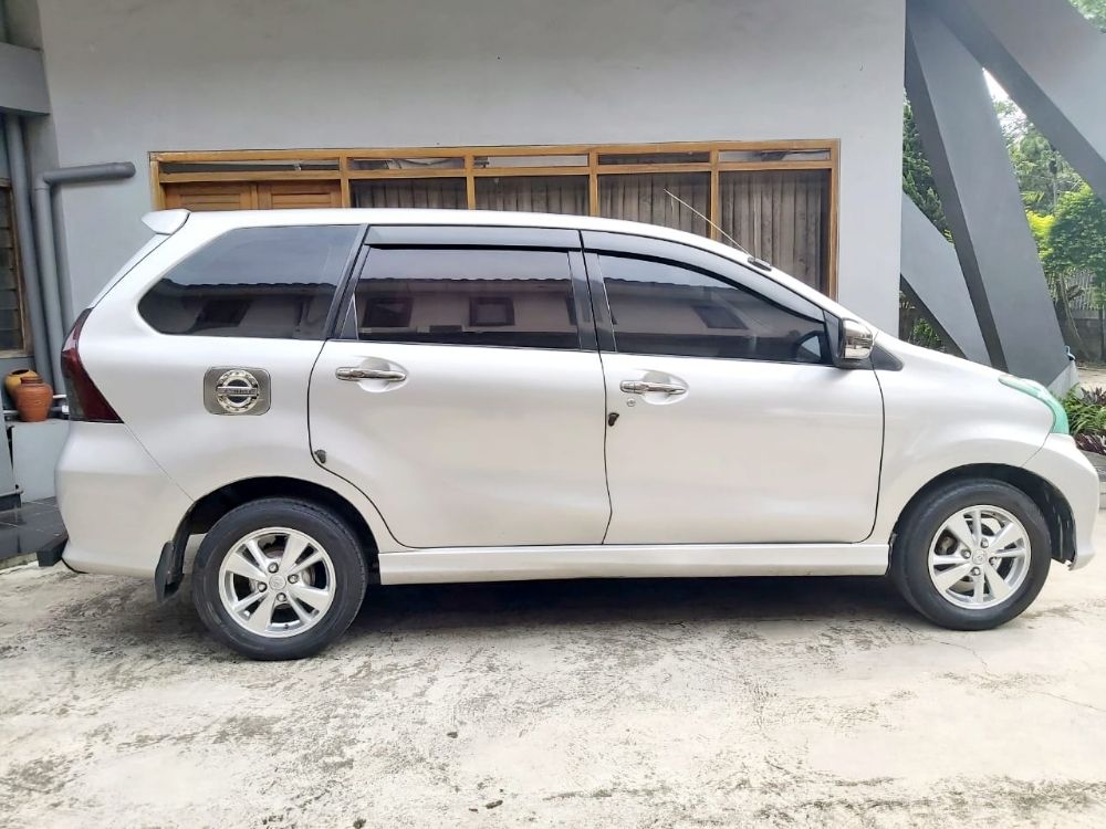 Used 2012 Toyota Avanza Veloz  1.3 M/T 1.3 M/T for sale