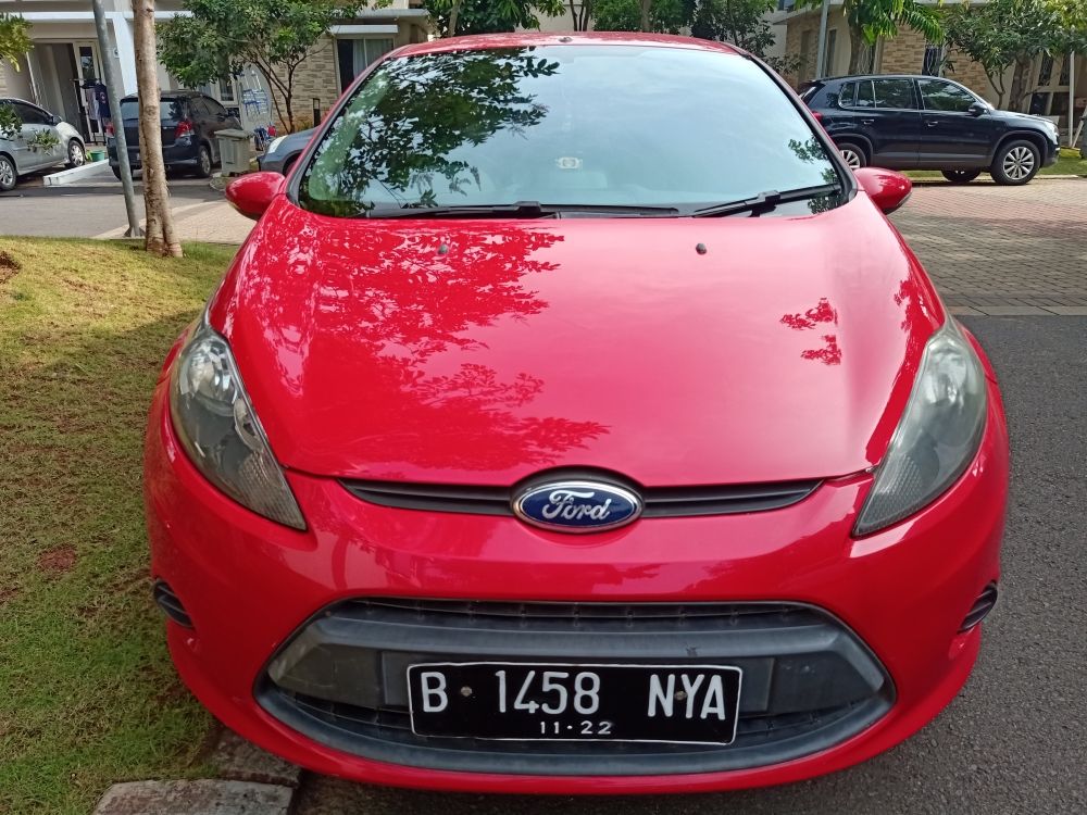2013 Ford Fiesta  1.4 TREND AT