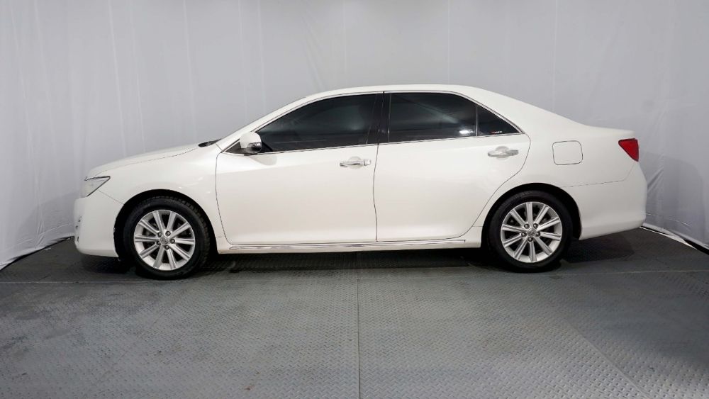 Used 2012 Toyota Camry  2.5 V AT MC 2.5 V AT MC for sale