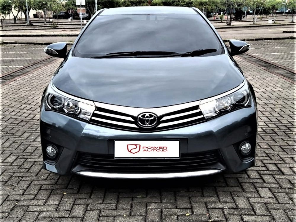 2015 Toyota Corolla Altis  1.8 V AT