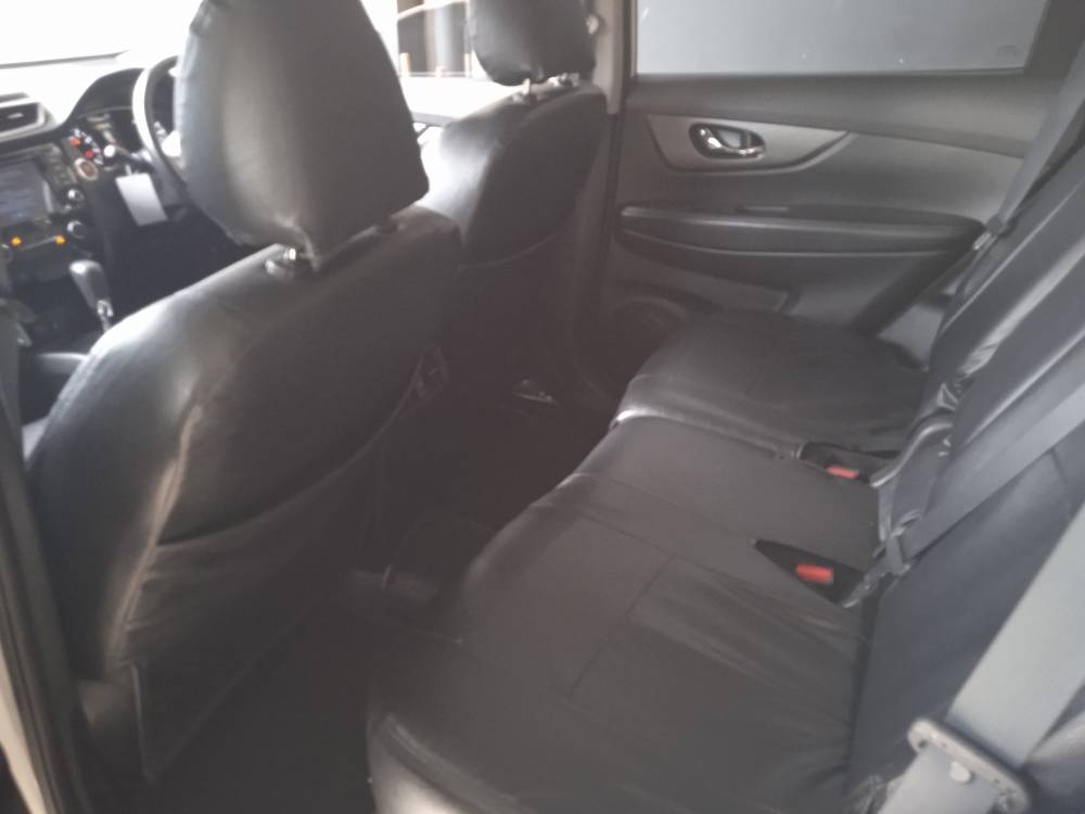 Dijual 2018 Nissan X Trail 2.0L CVT AT 2.0L CVT AT Bekas