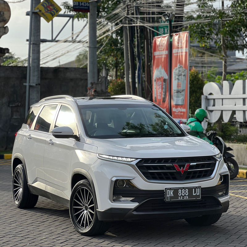 2020 Wuling Almaz 1.5 TURBO LUX AT 1.5 TURBO LUX AT bekas